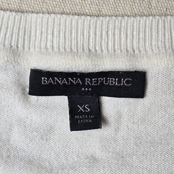 Banana Republic XS White Scoopneck Pullover Sweater Gold-Toned Popcorn Thread - Picture 8 of 11